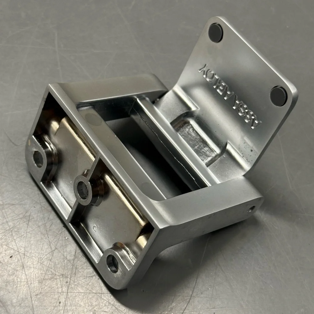 Pemko Assa Abloy Privacy Latch Satin Nickel Finish - Picture 2 of 6